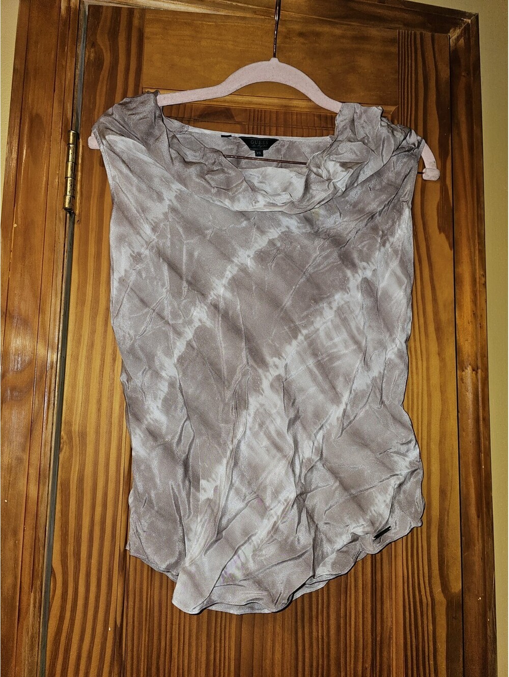 Guess Los Angeles Sleeveless Blouse Cowl Neck  Flowy  Xs